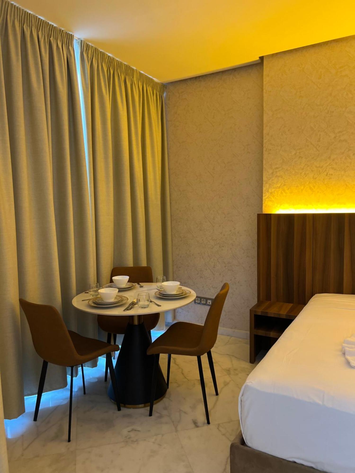 Luxe Tanger Apartment Bagian luar foto