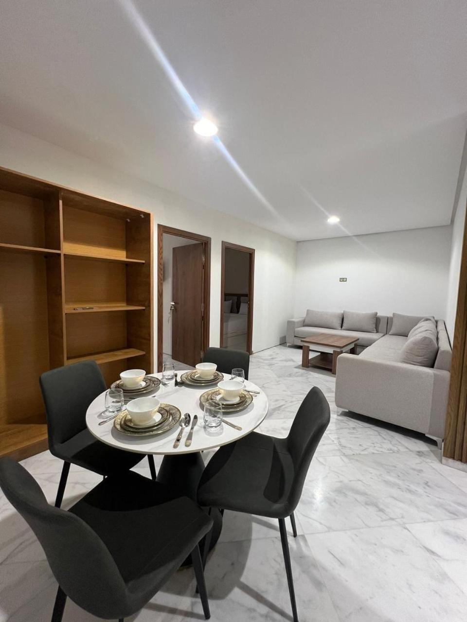 Luxe Tanger Apartment Bagian luar foto