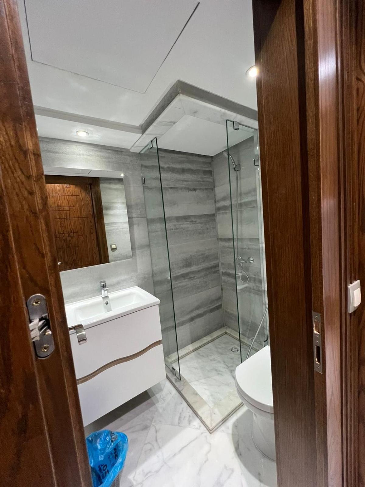 Luxe Tanger Apartment Bagian luar foto