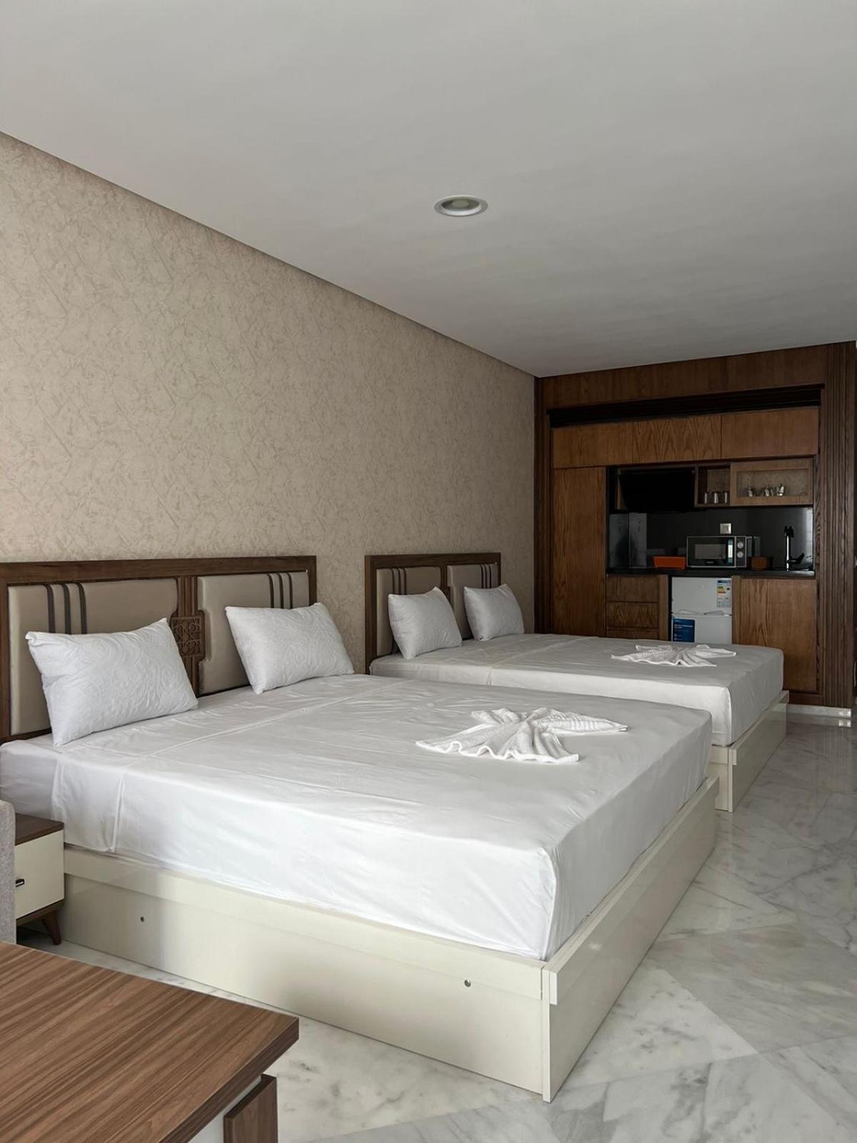 Luxe Tanger Apartment Bagian luar foto